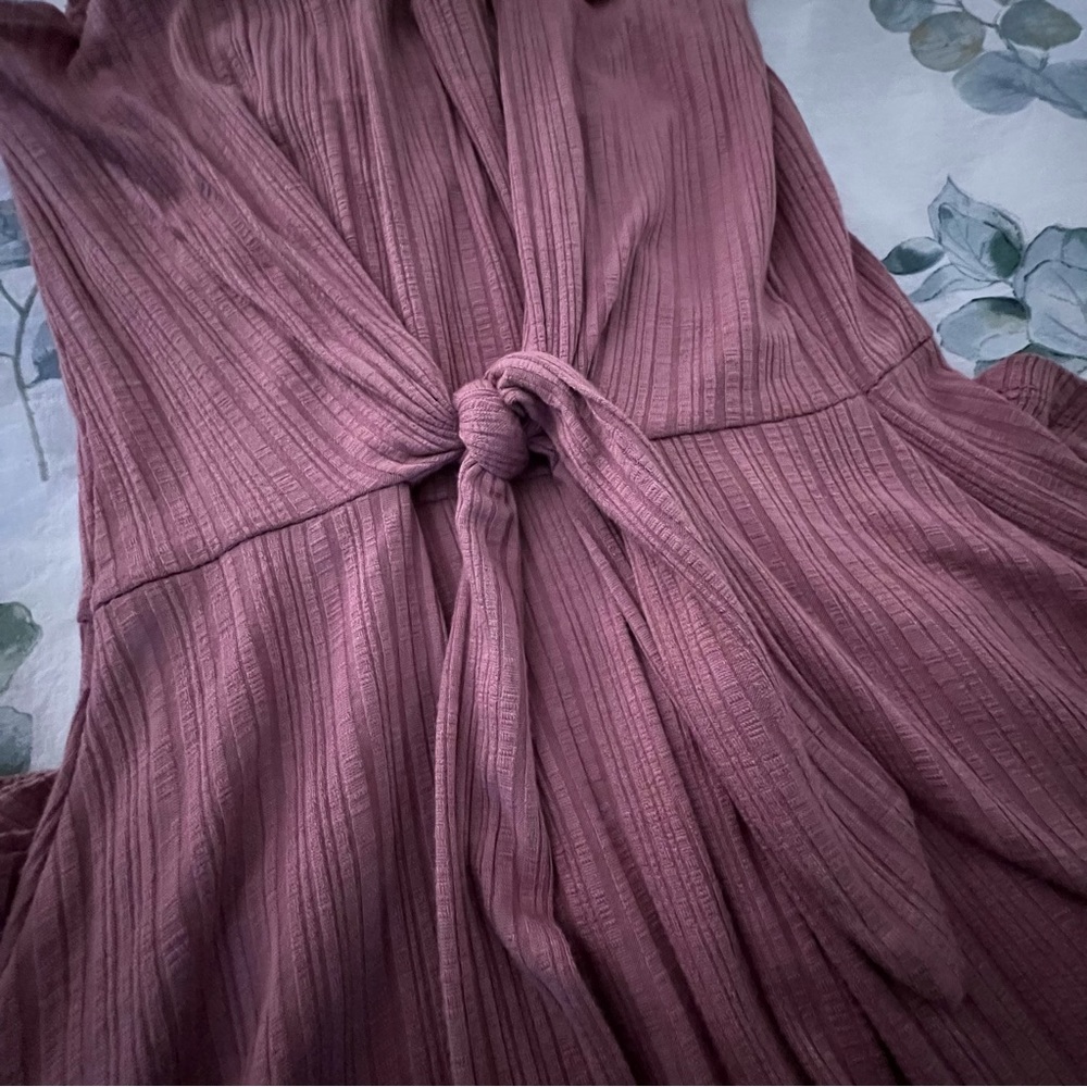 *NWT* Pink Rose Midi Dress - Picture 3 of 5